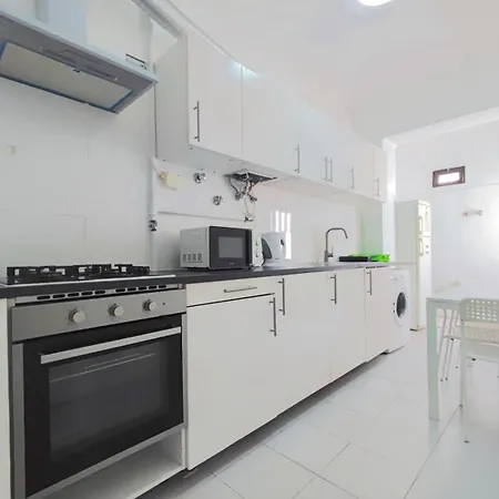 منزل للإقامة Laxuries For Rent
